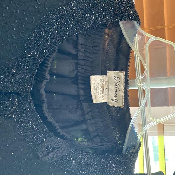 Beautiful and elegant evening two piece dress,very becoming! - Picture 4 of 6